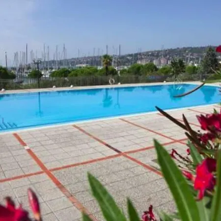 Apartment Stella Blue Floating House